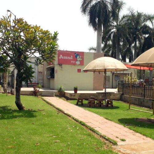 RefreshmentParlour-2